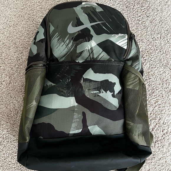 Men's Camouflage Backpack by Nike - Picture 1 of 3